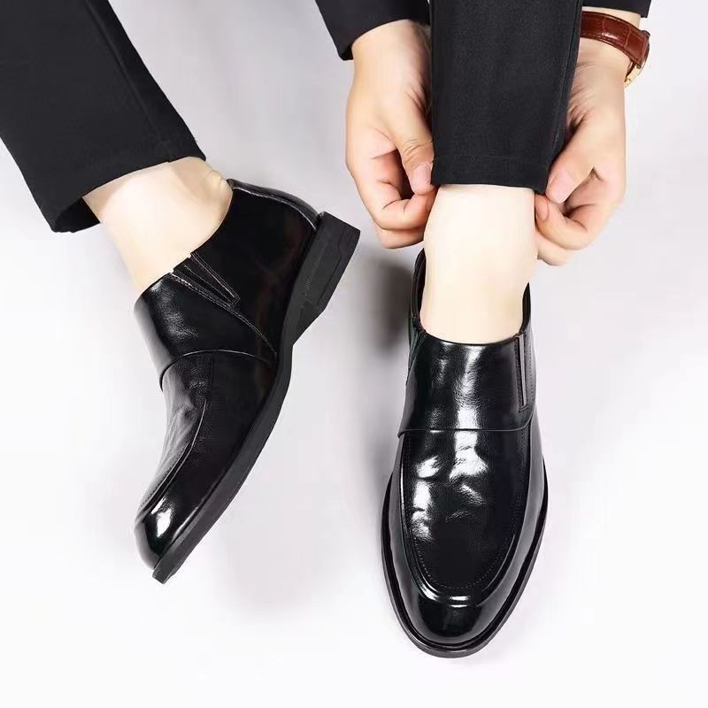Mens Casual Leather Shoes with Shock Absorption